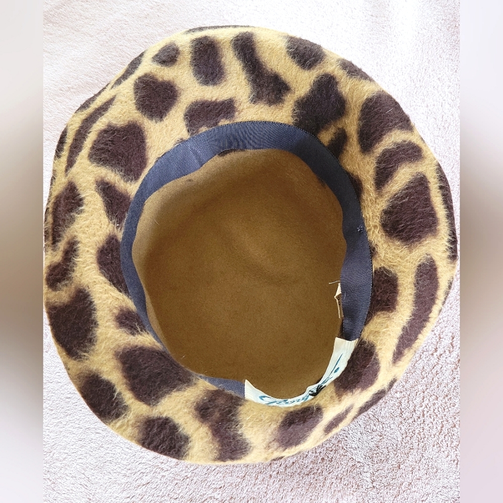 Vintage 1950's Beaver Felt Giraffe Print Hat by Georgette - Picture 2 of 14